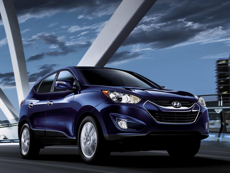 Купить фаркоп на Hyundai в Энгельсе